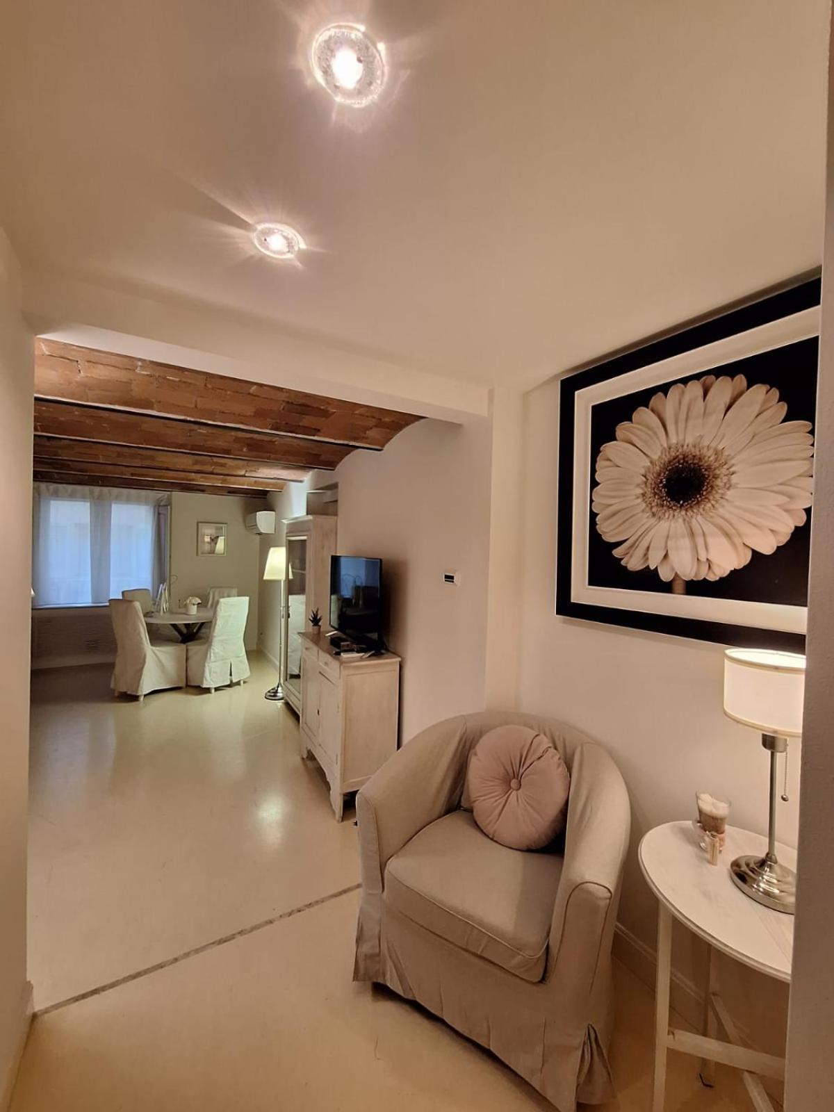 Cozy & Charming Florentine Hideaway By Oteego Florencja Zewnętrze zdjęcie